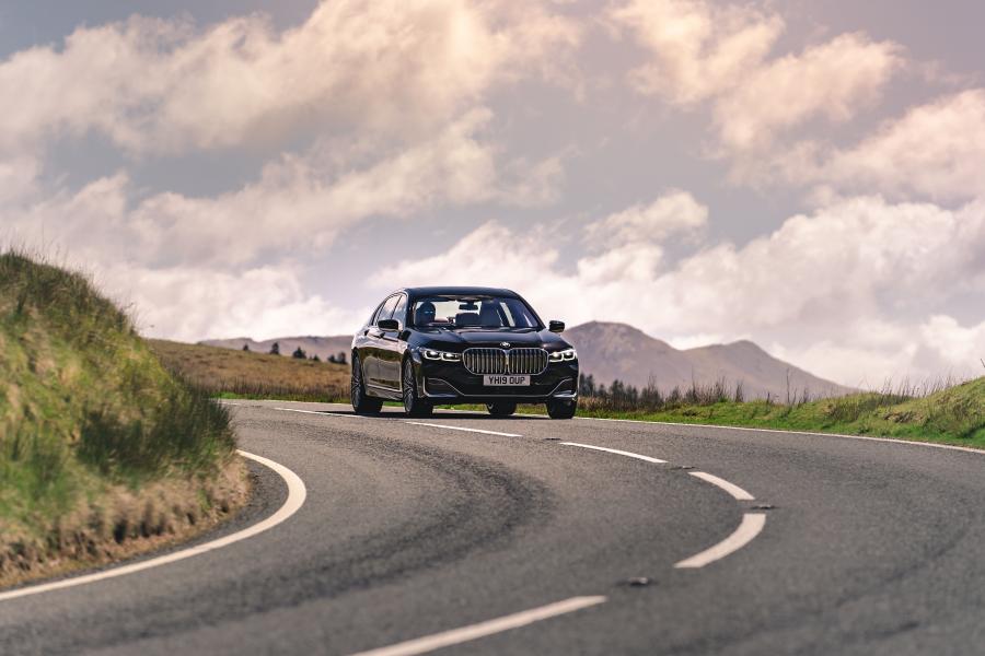  BMW 730Ld (G12) 2019 года  (UK) (фото 7 из 36)